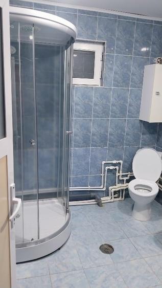 Casă individuală cu 4 camere cu Canalizare în Est