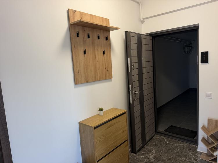 Apartament cu 2 camere decomandat, mobilat în Mihai Viteazul