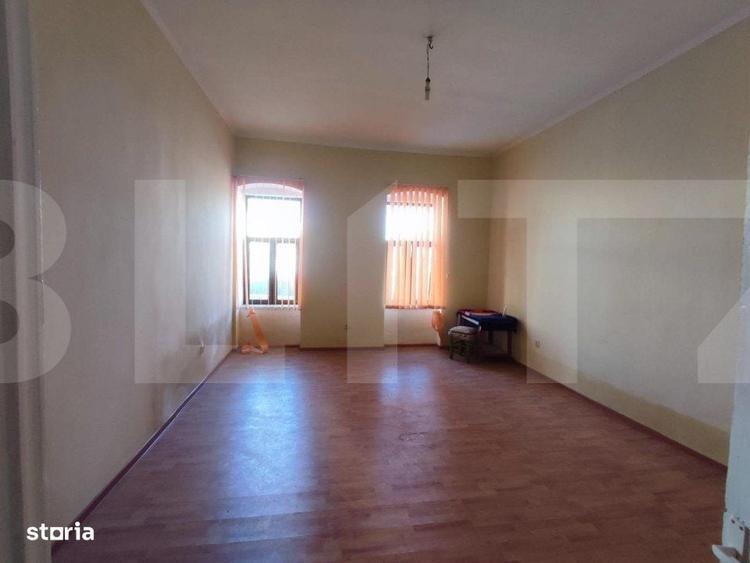 Spatiu comercial 83 mp, central - 3