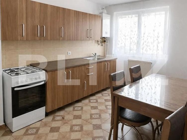 Apartament cu 2 camere decomandat în Aradului