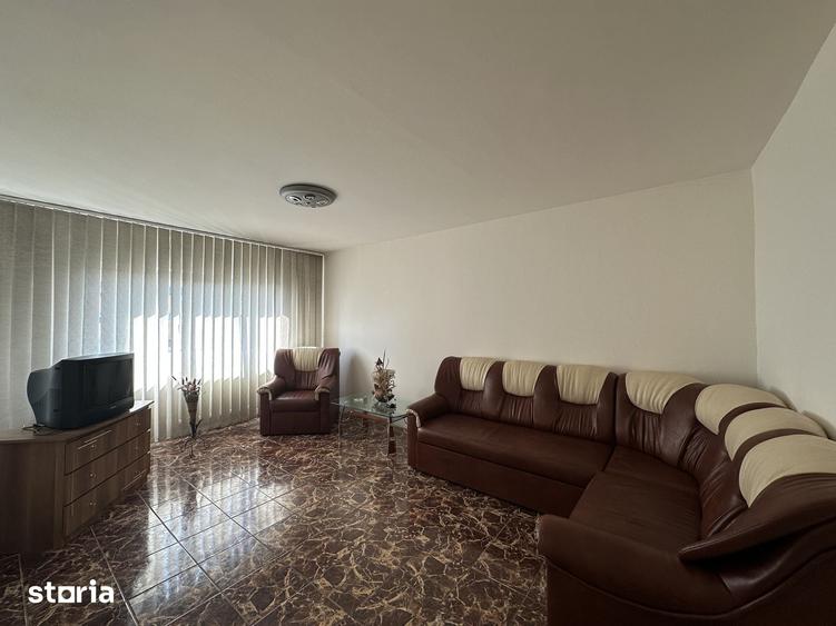 Apartament cu 2 camere decomandat în Malu Roșu