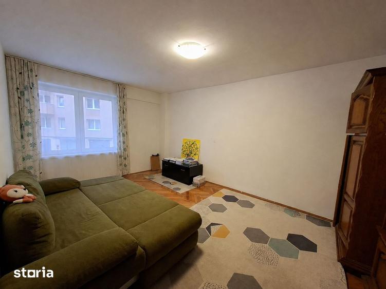 Apartament cu 3 camere decomandat în Tudor Vladimirescu