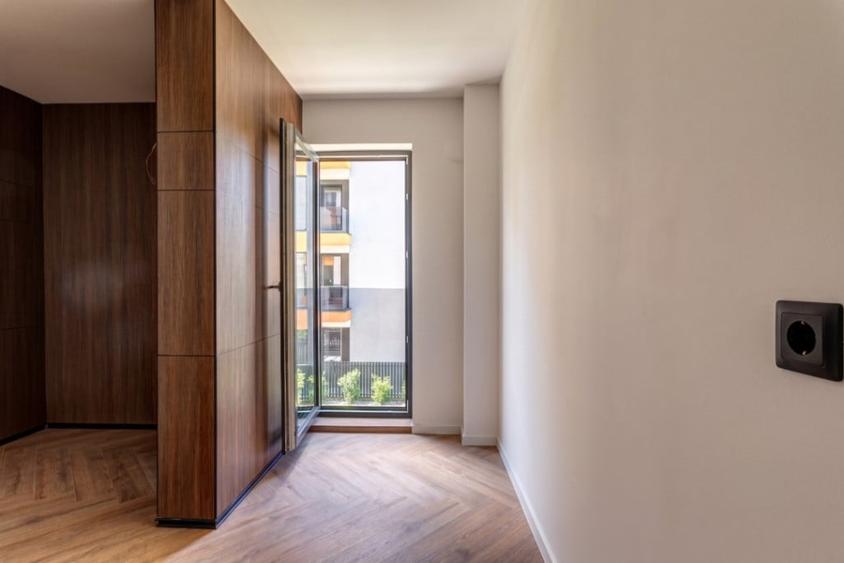 Apartament cu 2 camere semidecomandat în Mărăști