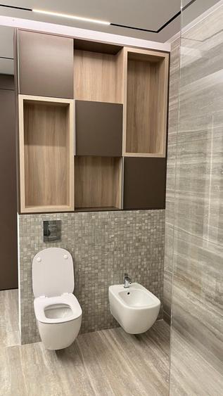 Casă individuală cu 7 camere cu Piscina în Iancu Nicolae