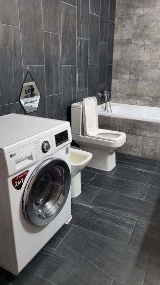Casă cu Teren 250 Mp în Central