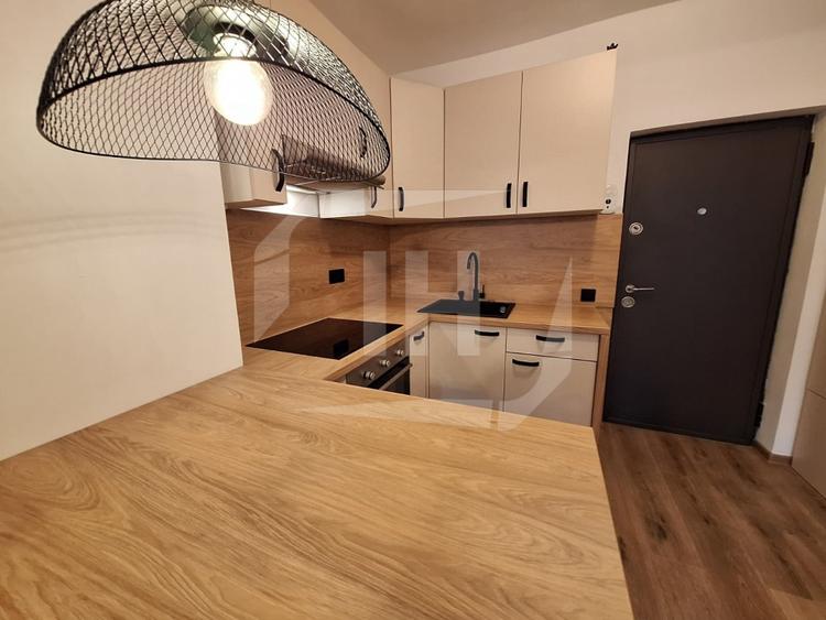 Apartament cu 2 camere semidecomandat, mobilat în Mărăști