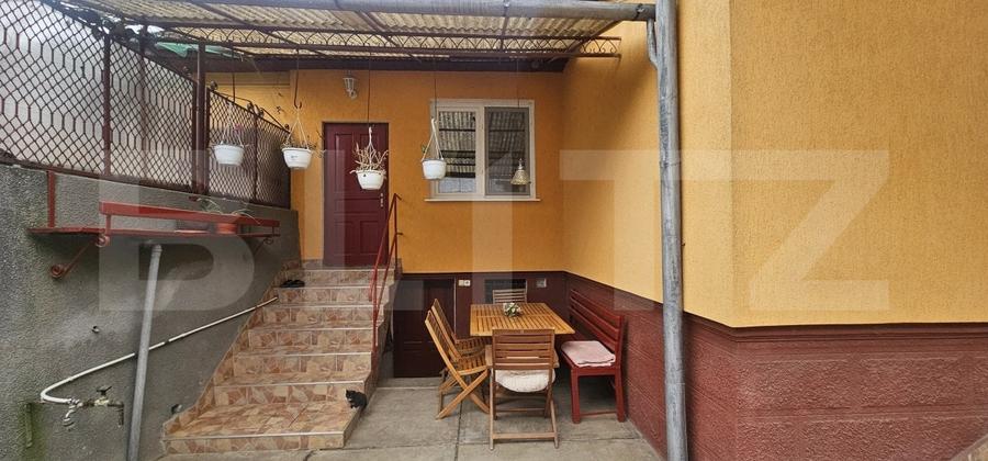 Casă individuală cu 4 camere cu Canalizare în Hunedoara