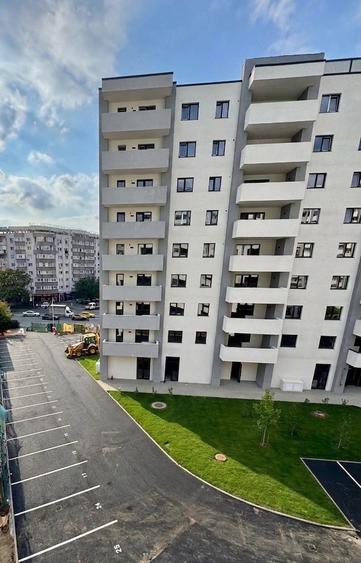 Apartament cu 2 camere semidecomandat în Păcii