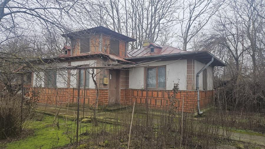 Casă cu 3 camere în Dâlga