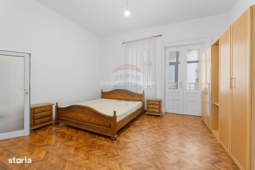 Casa spatioasa de inchiriat pe Malul Muresului