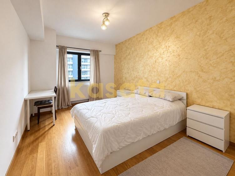 Apartament cu 3 camere semidecomandat, mobilat în Barbu Văcărescu