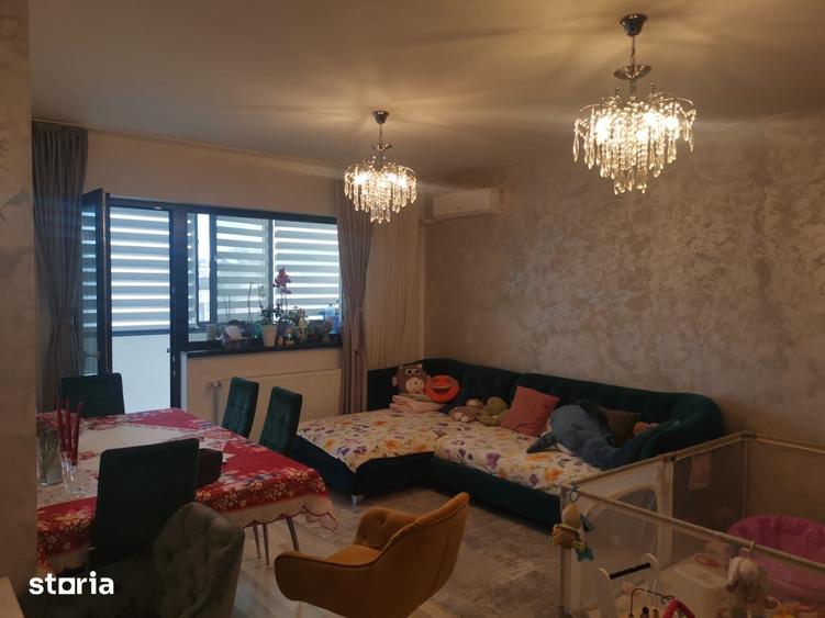Apartament cu 2 camere decomandat în Central