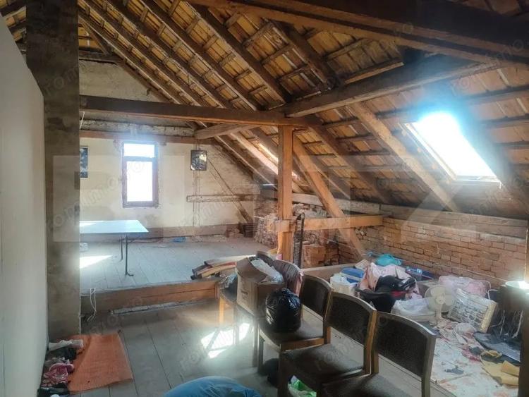 Casă cu 5 camere cu Teren 432 Mp în Rădăuți