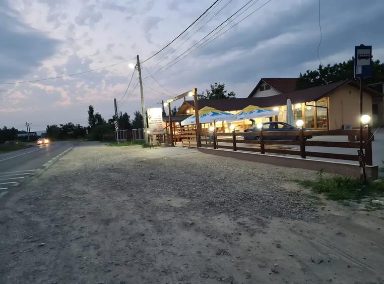 Spațiu comercial, de 300 mp, în Vernești