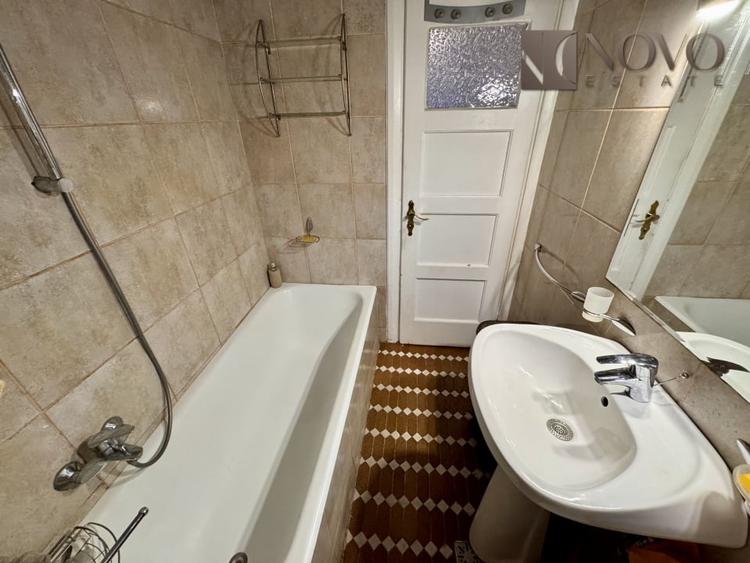 Casă cu 5 camere cu Canalizare în Vatra Luminoasă