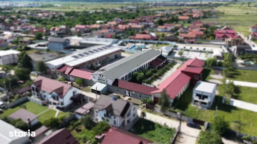 Spațiu comercial, de 2,486 mp, în Central