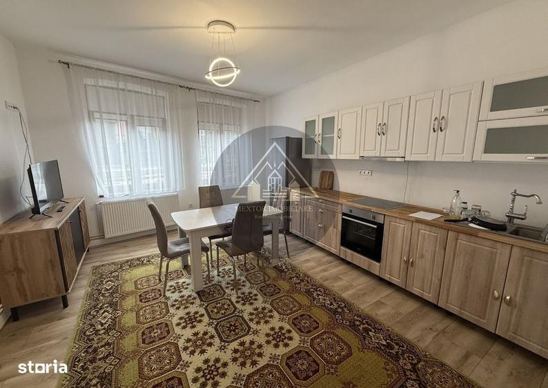 Apartament cu 2 camere decomandat în Central