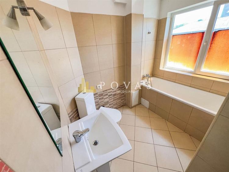 Apartament cu 4 camere decomandat în Universitate