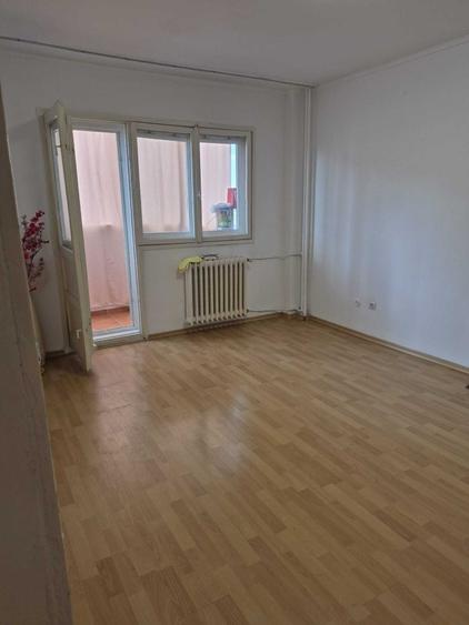 Apartament cu 3 camere decomandat în Chișinau