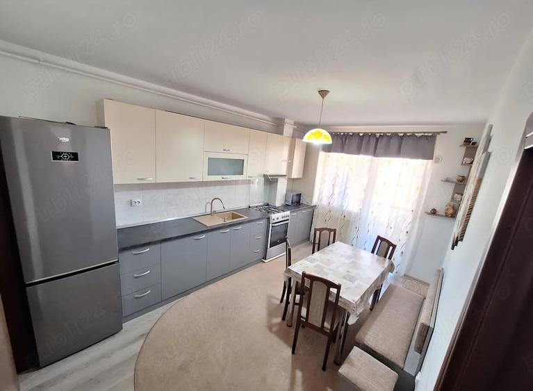 Proprietar- apartament spatios cu 2 camere de vanzare in Subcetate Sanpetru cu loc parcare inclus - 2