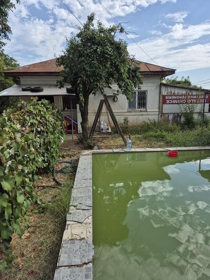 Casă cu 3 camere cu Teren 1065 Mp în Domnești