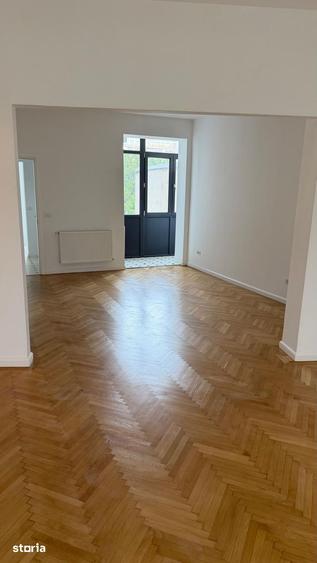 Apartament cu 2 camere în Romană