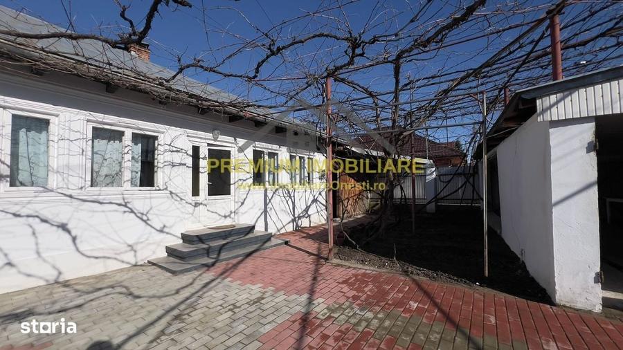 Casă cu 4 camere în Central