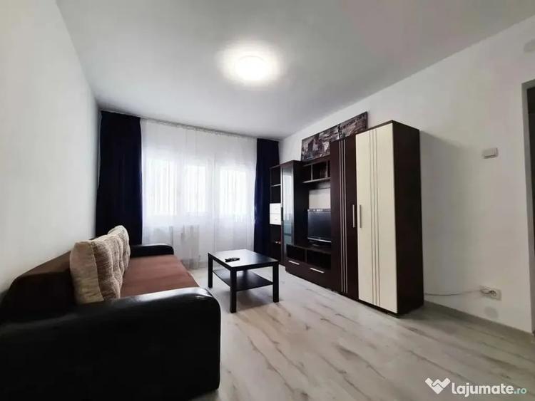 Apartament cu 2 camere semidecomandat în Malu Roșu