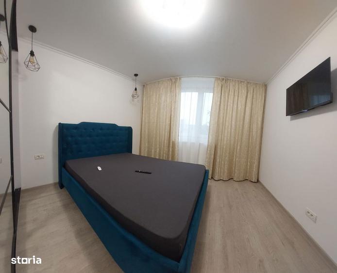 Apartament cu 3 camere, mobilat în Boema