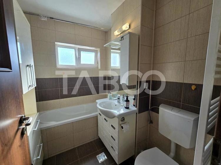 Apartament decomandat 3 camere etaj 2 terasa parcare Selimbar Sibiu - 1