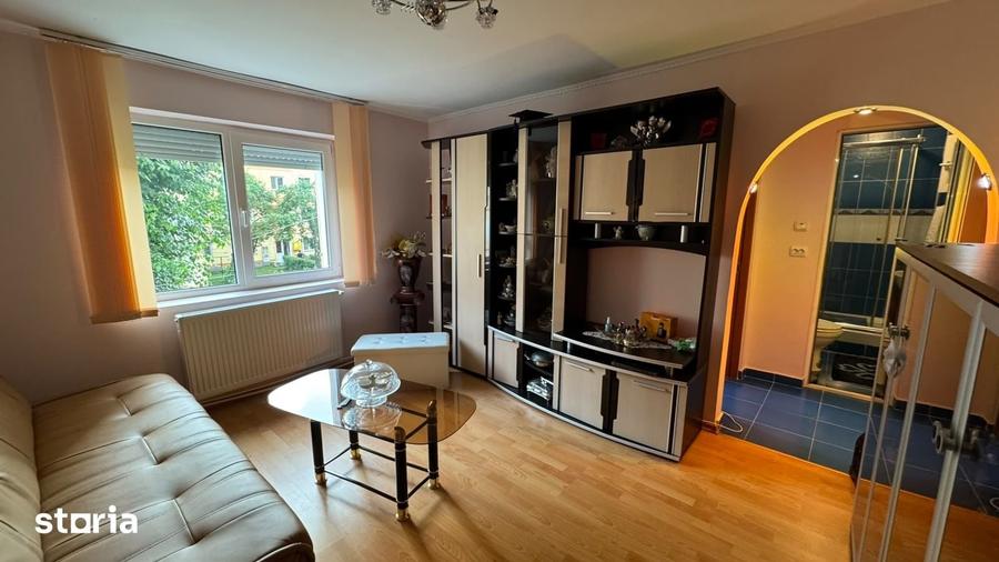 Apartament cu 3 camere în Central