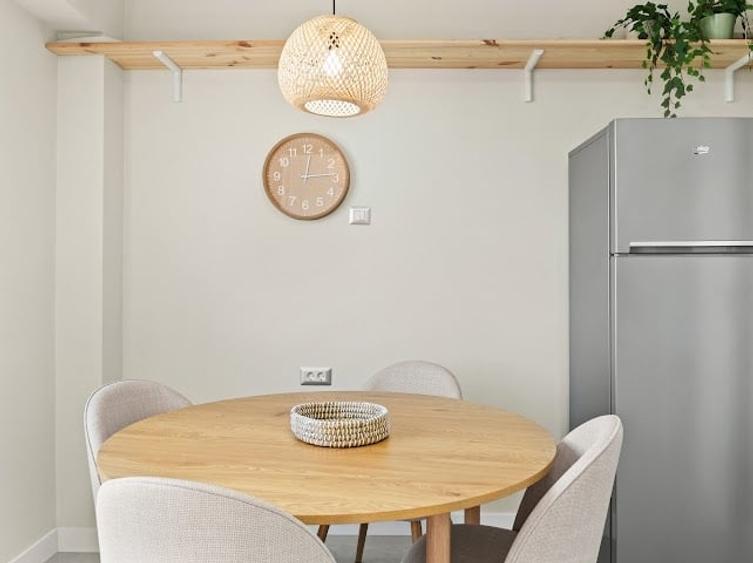 Apartament cu 2 camere decomandat, mobilat în Berceni
