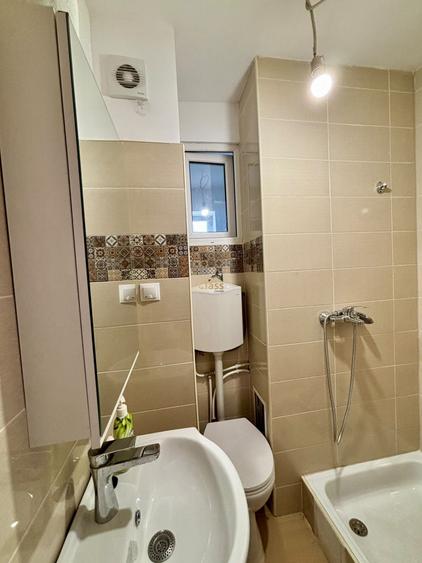 Apartament cu 3 camere semidecomandat în Gheorgheni