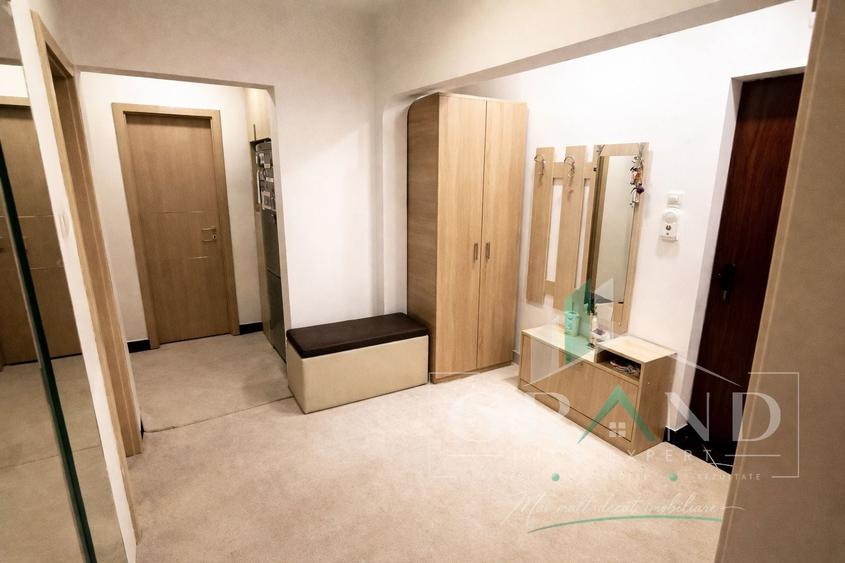 Apartament cu 2 camere decomandat, mobilat în Între Lacuri