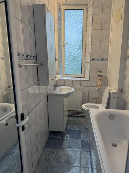 Apartament cu 2 camere decomandat în Cuza Vodă
