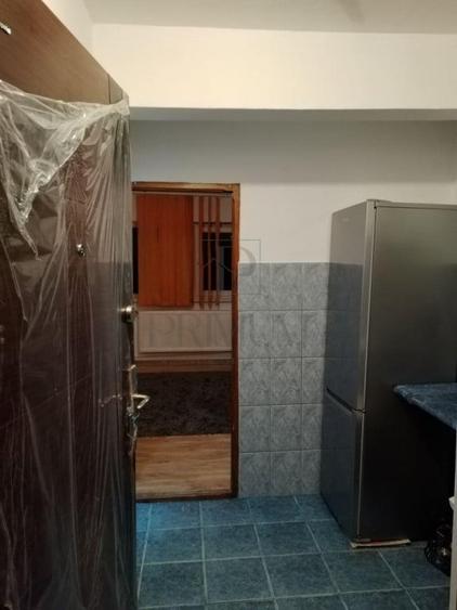 Garsonieră decomandată în Complex Studențesc