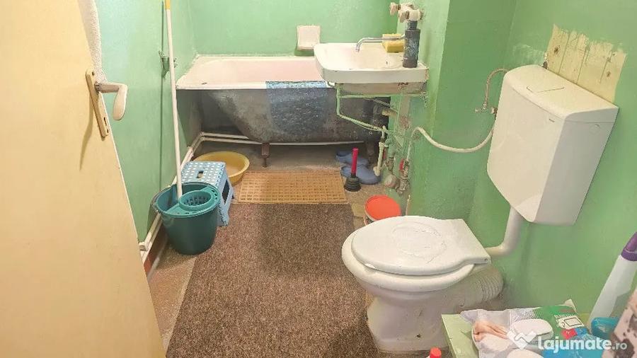 Vand apartament cu 2 camere in Deva, Piata Centrala, etaj 1, VANDUT - 2
