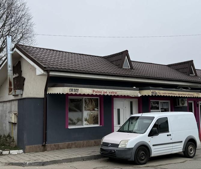 Spațiu comercial, de 80 mp, în Central