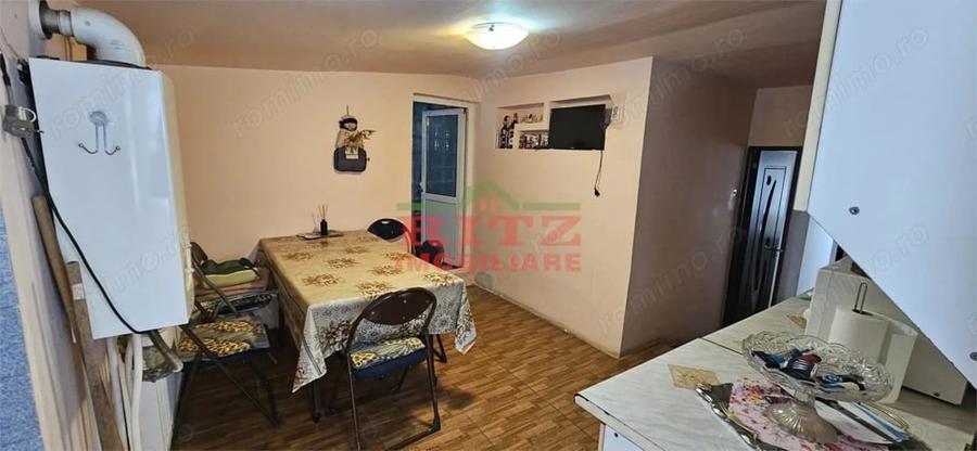 Casă cu 3 camere cu Teren 392 Mp în Central