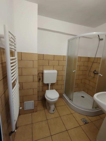 Apartament cu 2 camere decomandat în Vânători