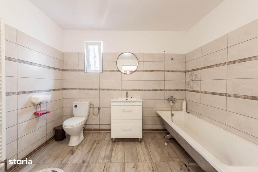 Casa parter + 3.055 mp teren in Costesti - 3