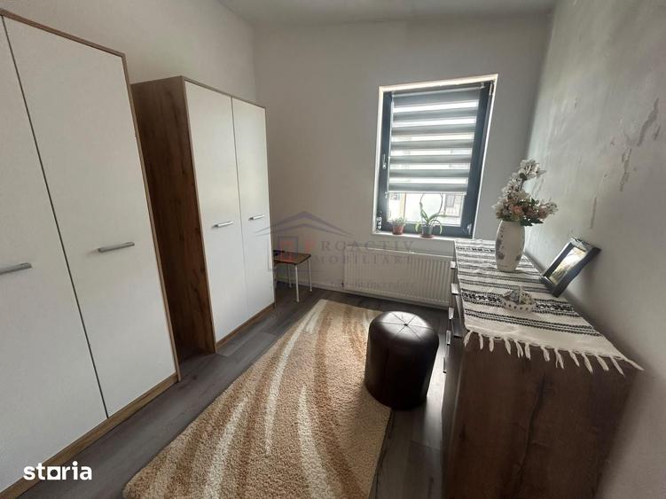 Casă cu 5 camere cu Teren 202 Mp în Central