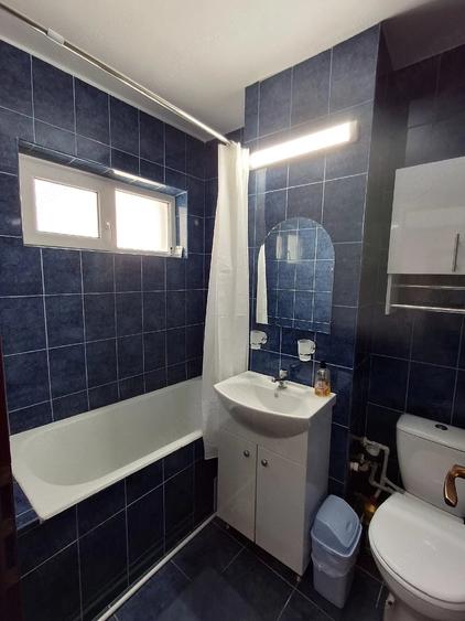 Apartament cu 2 camere semidecomandat în Micro 5