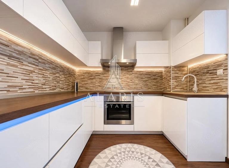 Apartament cu 5 camere semidecomandat în Dorobanților