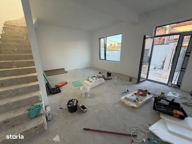 Casă cu 3 camere cu Teren 100 Mp în Central