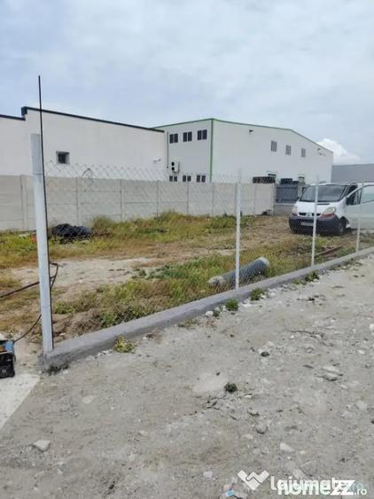 Casă cu 3 camere cu Teren 400 Mp în Central