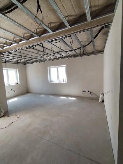 Casă cu 3 camere cu Teren 260 Mp în Giarmata