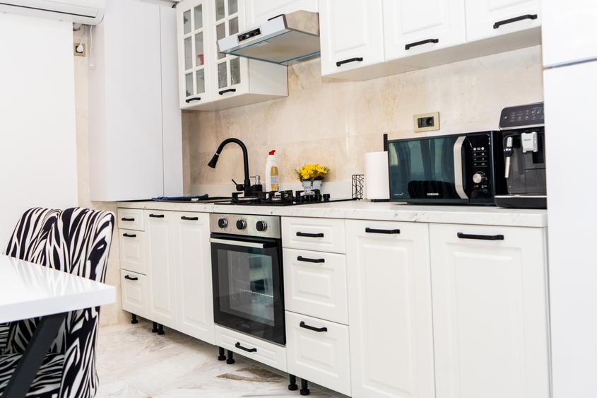 Rafinament la înălțime – Apartament Premium cu Piscină, (Parcare inclusa)(AXV28) - 5