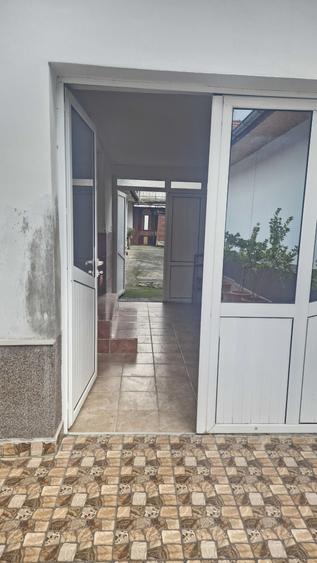 Casa complet renovata, gradina si curte mare . - 7
