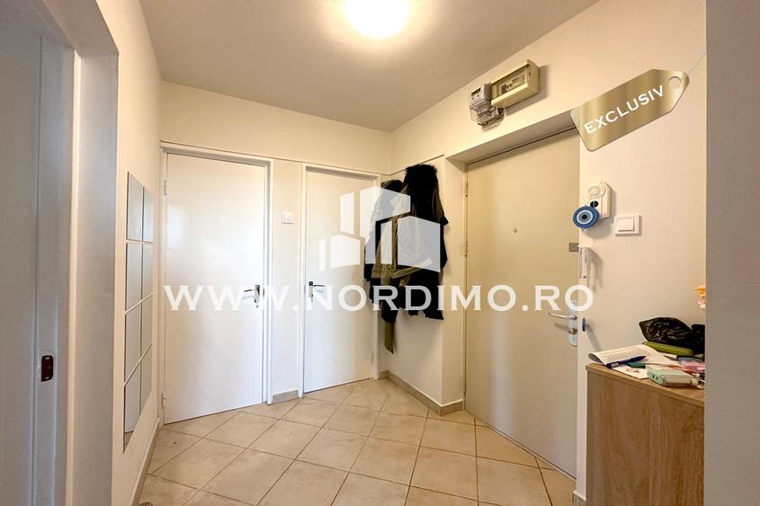 Apartament cu 3 camere semidecomandat, mobilat în Drumul Taberei